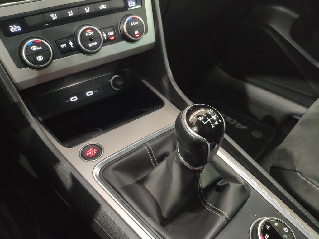 SEAT Ateca 2.0 TDI X-Perience Go L 110 kW (150 CV) - 13