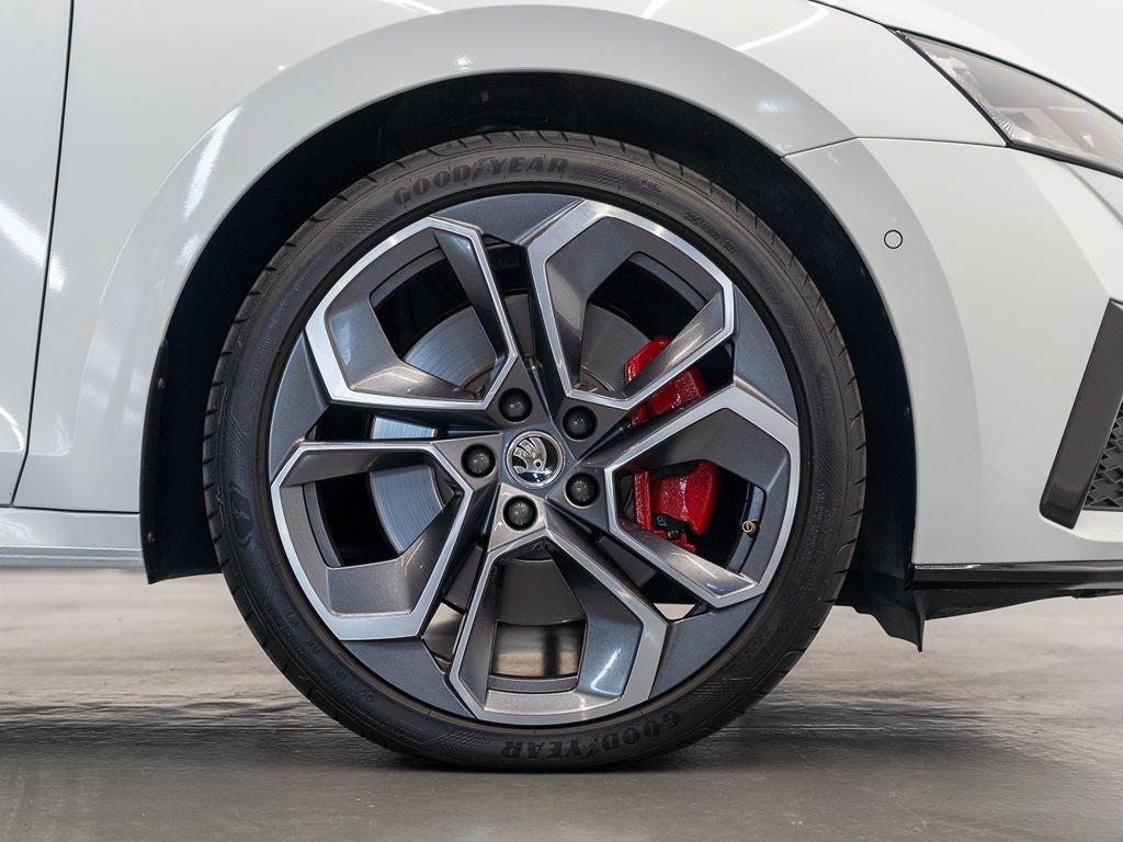 Skoda Octavia 2.0 TSI RS Plus DSG 180 kW (245 CV) - 7