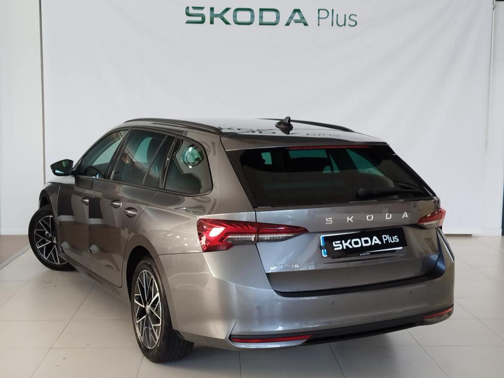 Skoda Octavia Combi 1.5 TSI m-HEV Selection DSG 110 kW (150 CV) - 1