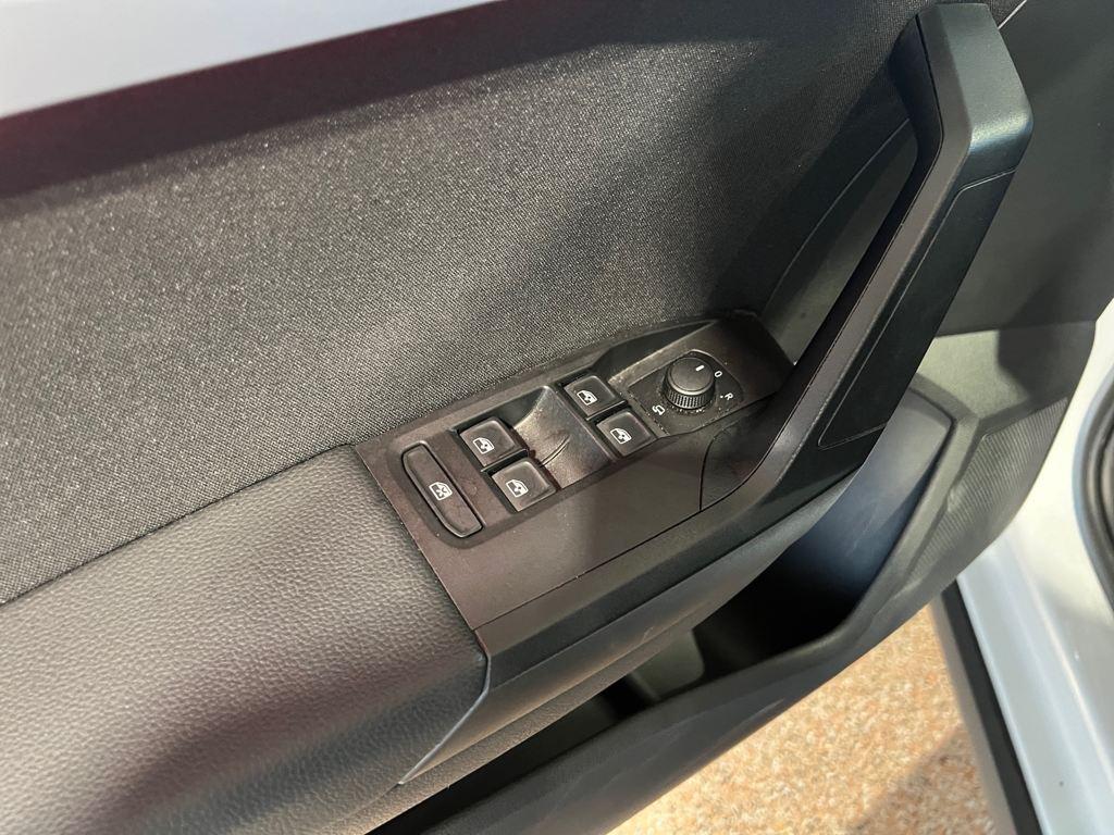 SEAT Arona 1.0 TSI FR Special Edition 85 kW (115 CV) - 9