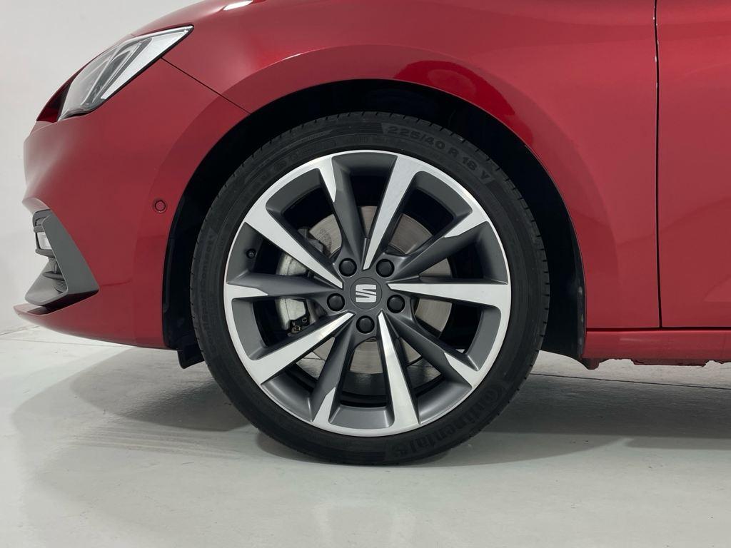 SEAT León 1.5 eTSI S&S FR Go L DSG 110 kW (150 CV) - 7