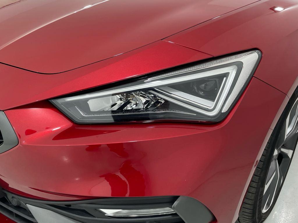 SEAT León 1.5 eTSI S&S FR Go L DSG 110 kW (150 CV) - 11