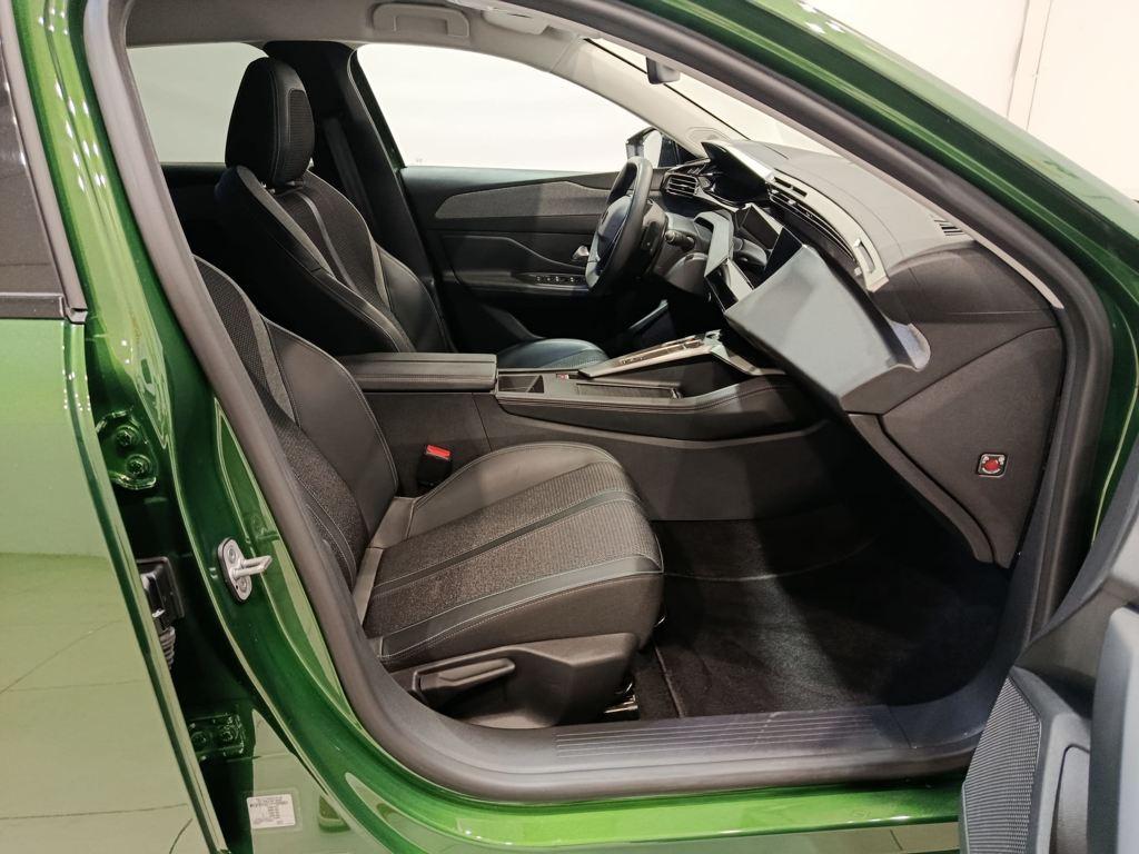 Peugeot 308 Allure Pack BlueHDi 130 S&S EAT8 96 kW (130 CV) - 4