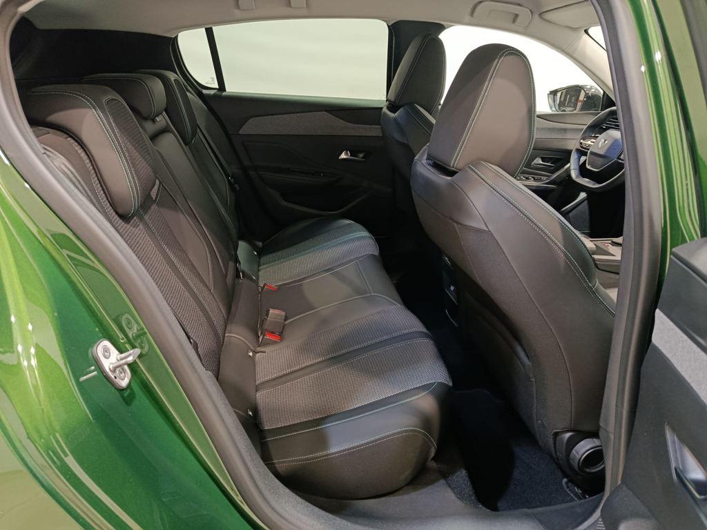 Peugeot 308 Allure Pack BlueHDi 130 S&S EAT8 96 kW (130 CV) - 5