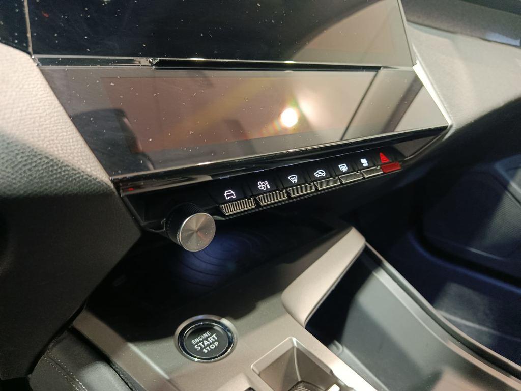 Peugeot 308 Allure Pack BlueHDi 130 S&S EAT8 96 kW (130 CV) - 15