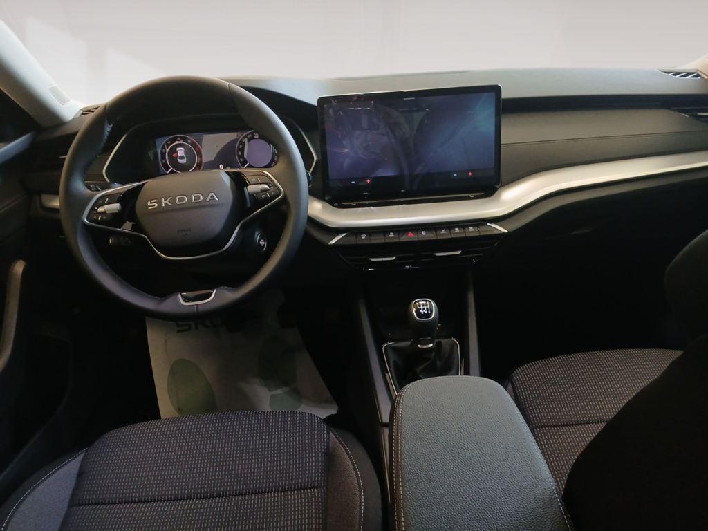 Skoda Octavia 2.0 TDI Selection 85 kW (115 CV) - 3