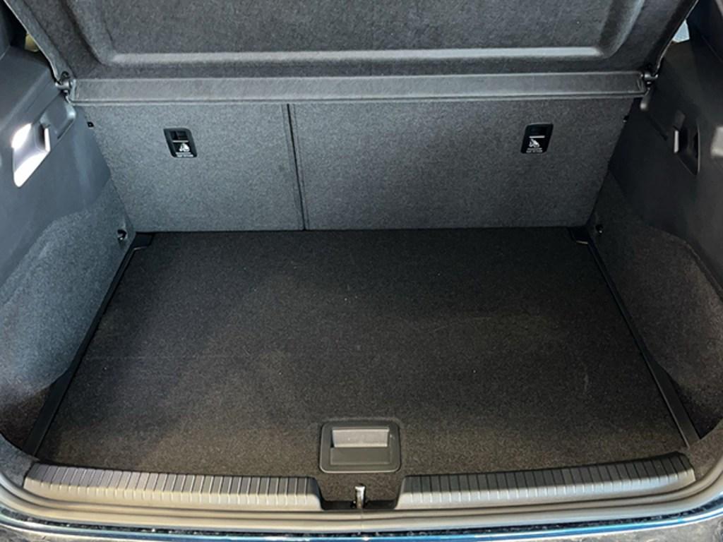 CUPRA Born 58kWh E-Boost Pack 170 kW (231 CV) - 6