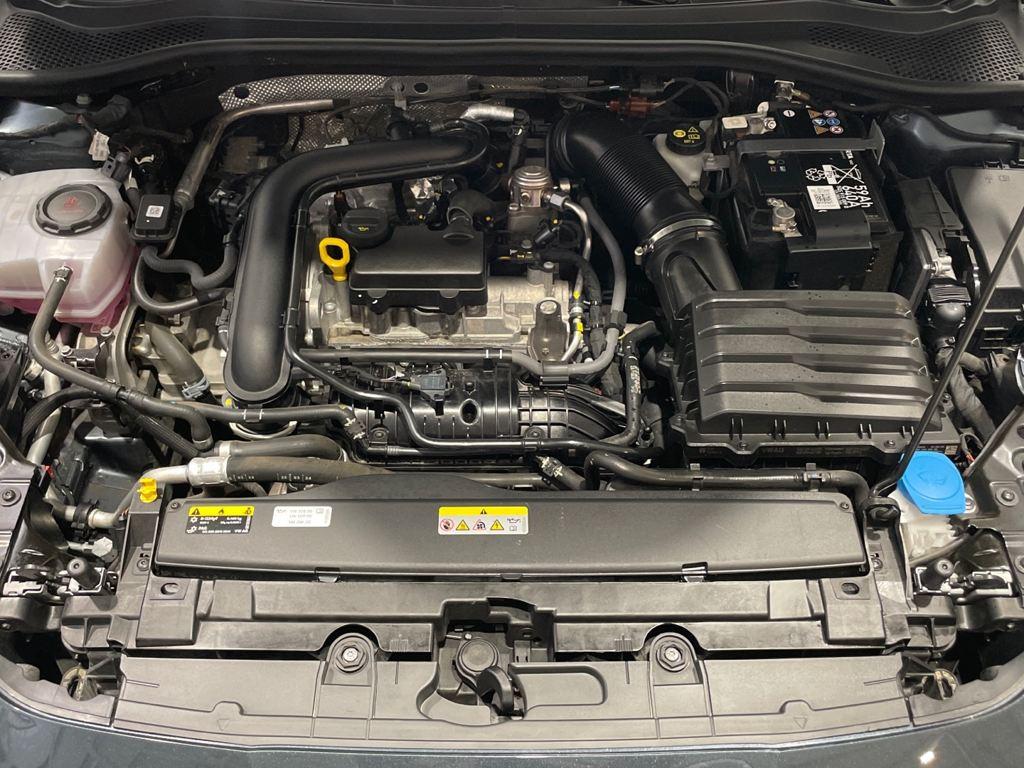 SEAT León 1.0 eTSI S&S FR 25 Aniversario DSG 81 kW (110 CV) - 13