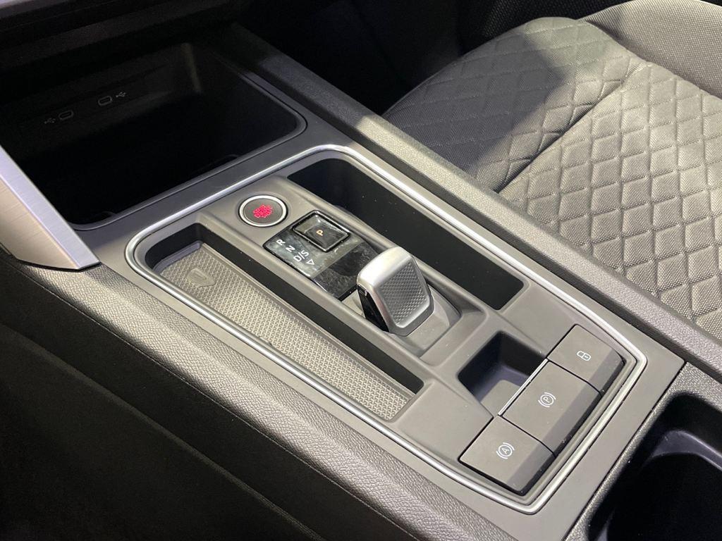 SEAT León 1.0 eTSI S&S FR 25 Aniversario DSG 81 kW (110 CV) - 19