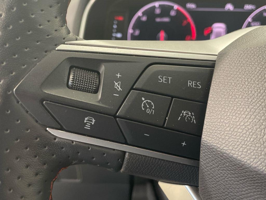 SEAT Ibiza 1.0 TSI S&S FR XS 85 kW (115 CV) - 8