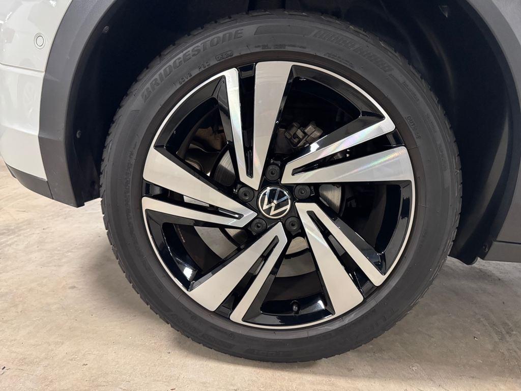 Volkswagen T-Roc R-Line 1.5 TSI 110 kW (150 CV) DSG - 7