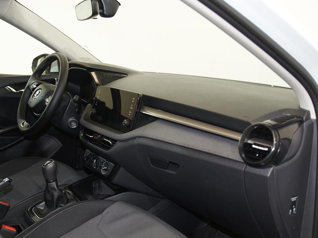 Skoda Fabia 1.0 TSI Selection 70 kW (95 CV) - 9