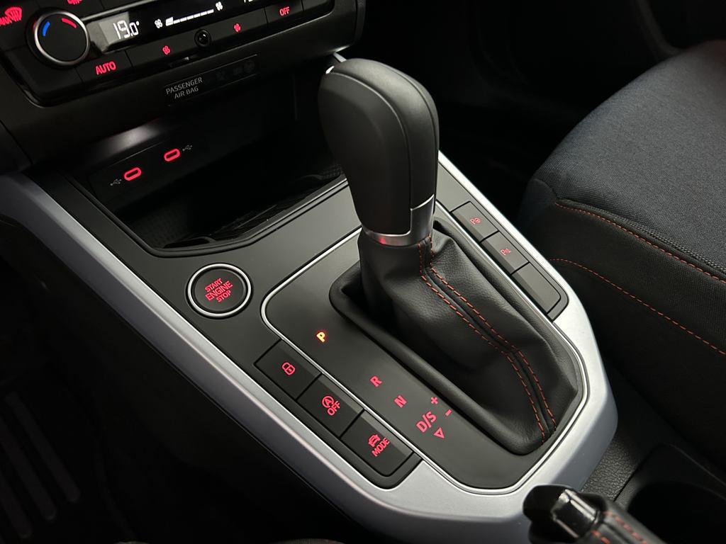 SEAT Arona 1.0 TSI FR XM DSG 85 kW (115 CV) - 11