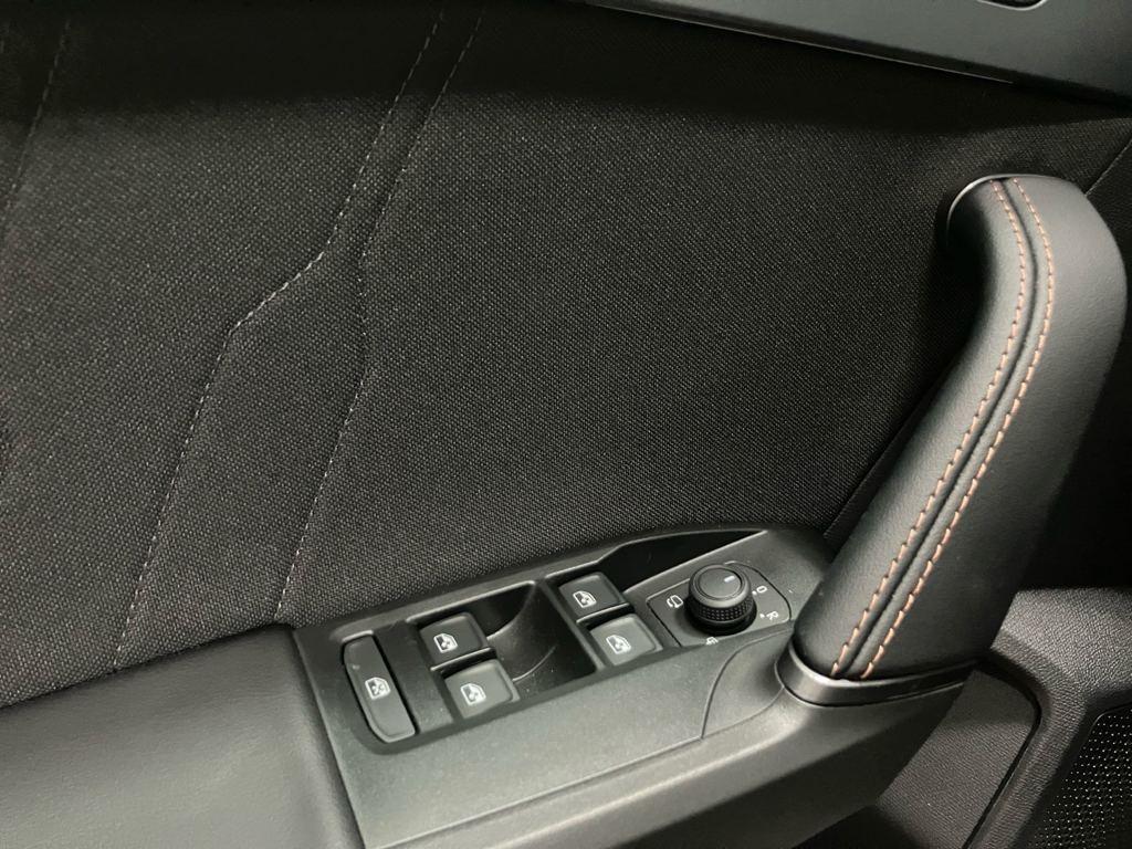 CUPRA León 1.5 eTSI DSG 110 kW (150 CV) - 11