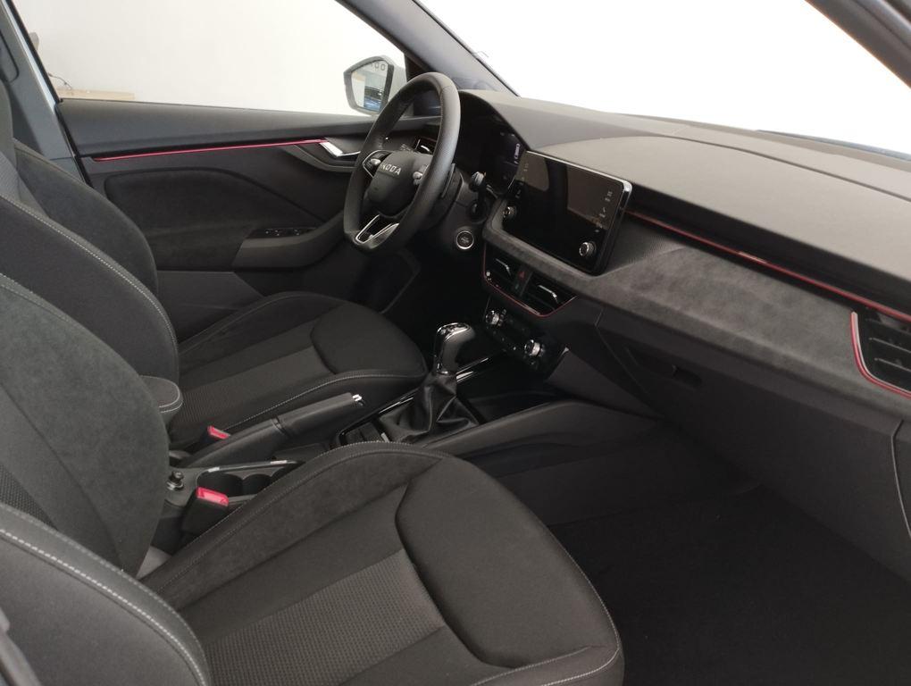 Skoda Kamiq 1.0 TSI Design DSG 85 kW (115 CV) - 4