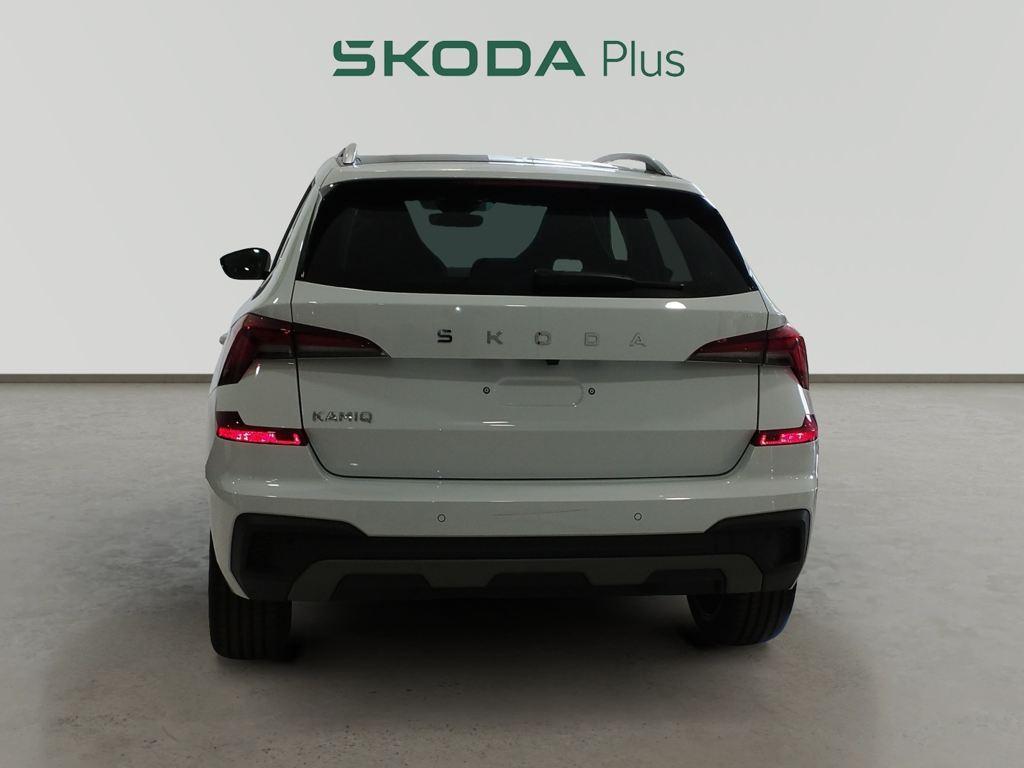 Skoda Kamiq 1.0 TSI Design DSG 85 kW (115 CV) - 10