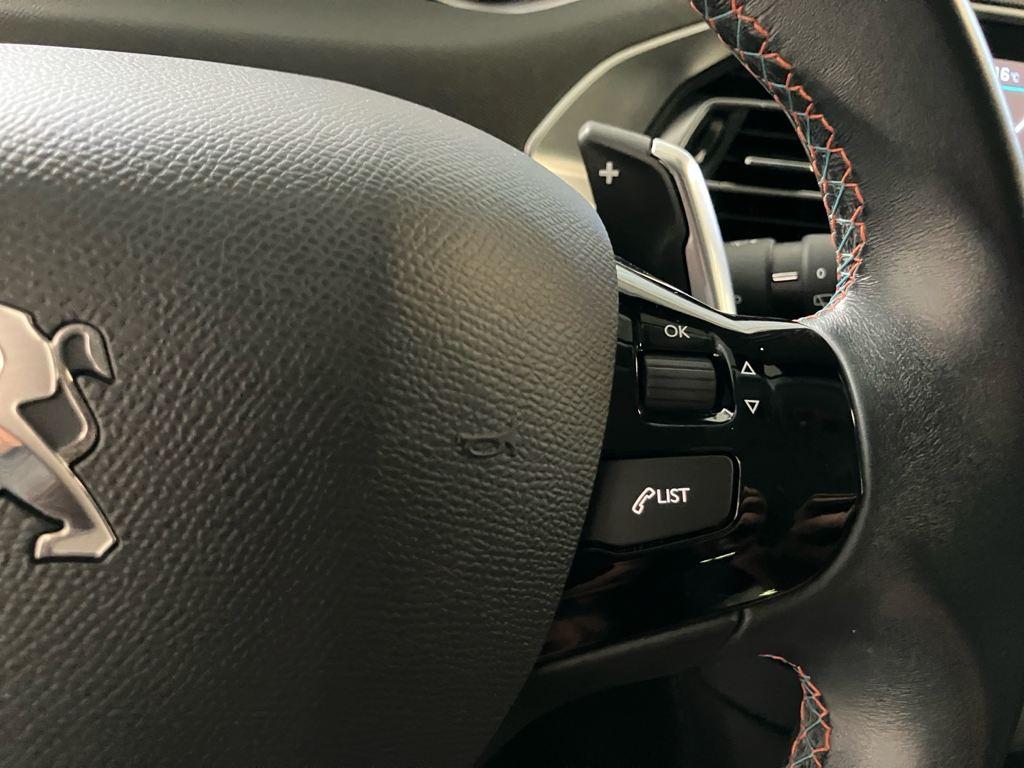 Peugeot 308 PureTech 130 S&S Tech Edition EAT8 96 kW (130 CV) - 9