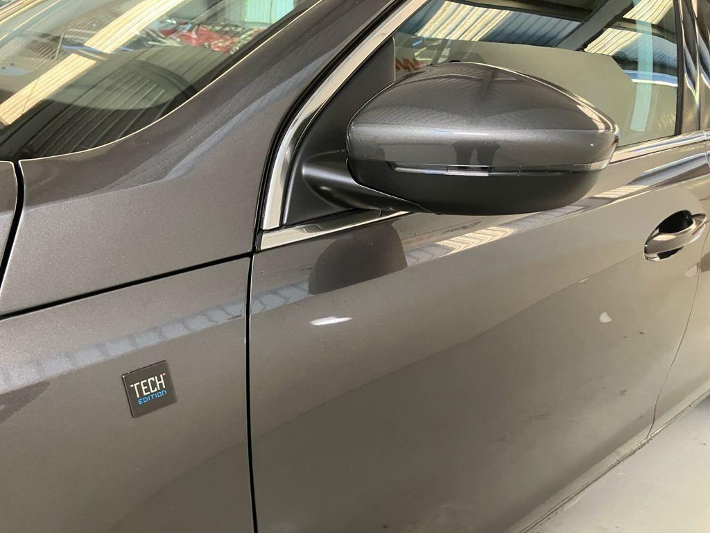 Peugeot 308 PureTech 130 S&S Tech Edition EAT8 96 kW (130 CV) - 19