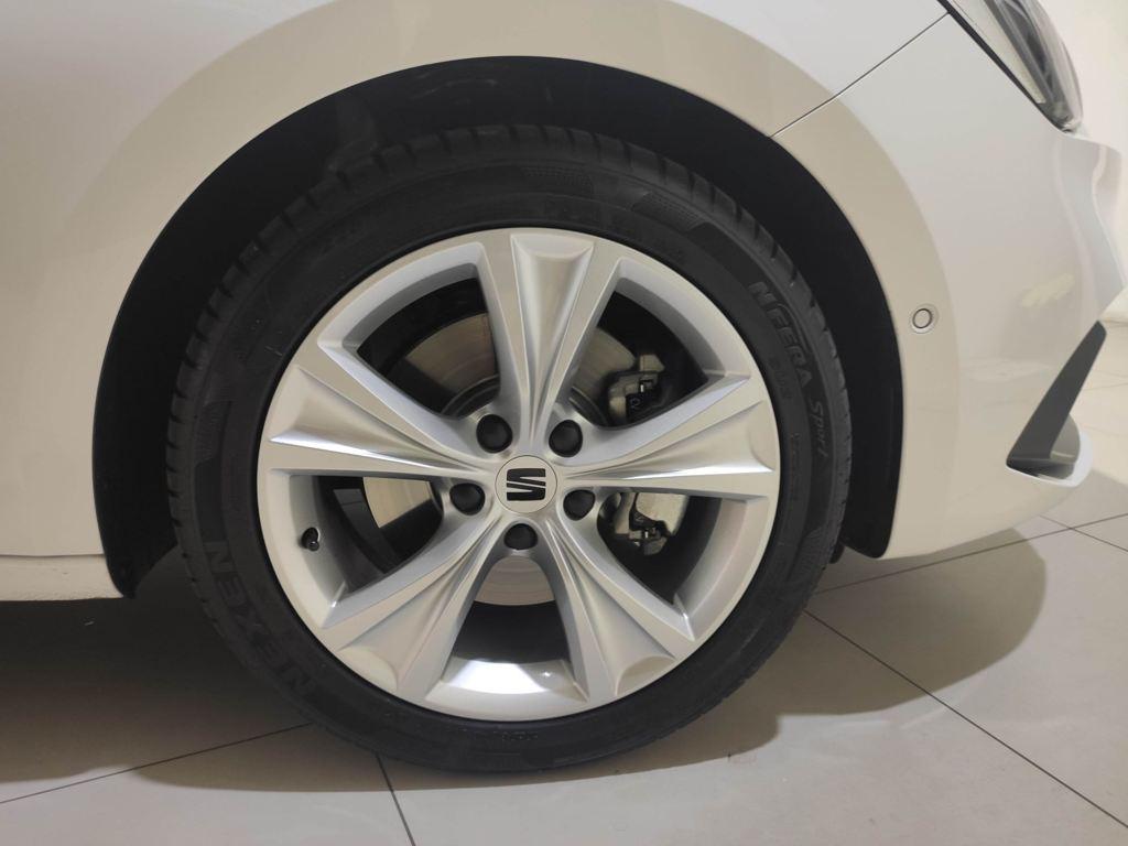 SEAT León 1.5 eTSI S&S FR Go XL DSG 110 kW (150 CV) - 7