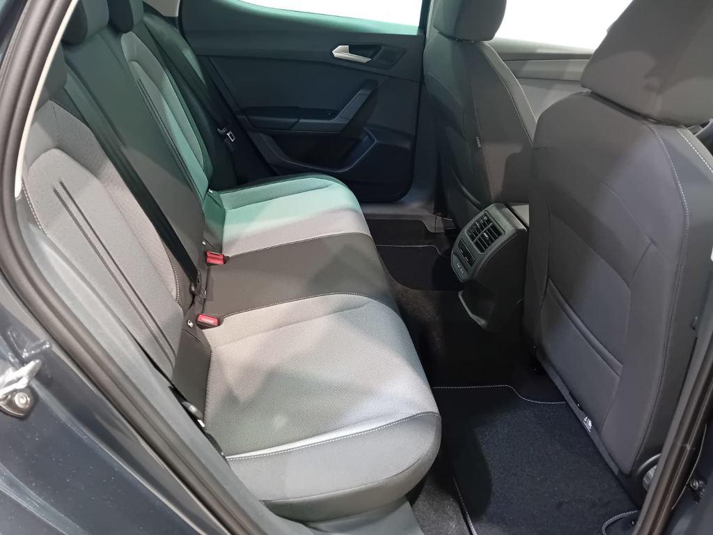 SEAT León 1.5 eTSI Style 25 Aniversario DSG 85 kW (116 CV) - 5