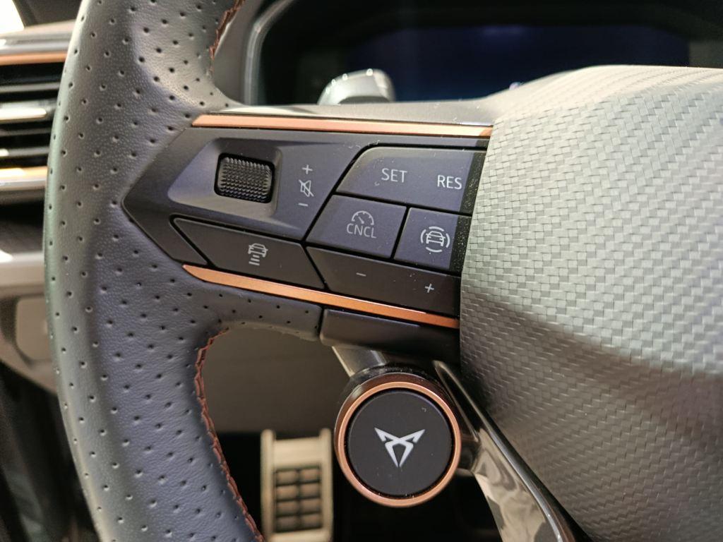 CUPRA Leon Sportstourer 1.5 eTSI DSG 110 kW (150 CV) - 8