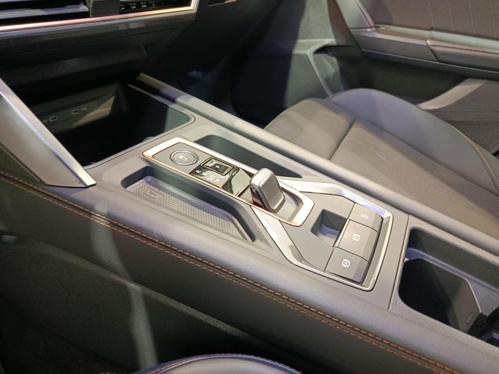 CUPRA Leon Sportstourer 1.5 eTSI DSG 110 kW (150 CV) - 12