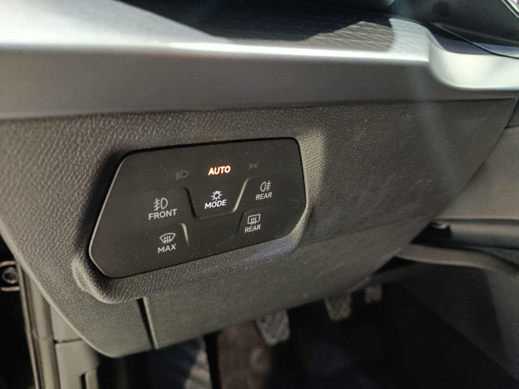 CUPRA Leon Sportstourer 1.5 TSI 110 kW (150 CV) - 11