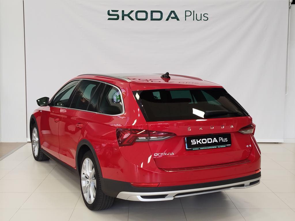 Skoda Octavia Combi 2.0 TDI Scout 4x4 DSG 147 kW (200 CV) - 1