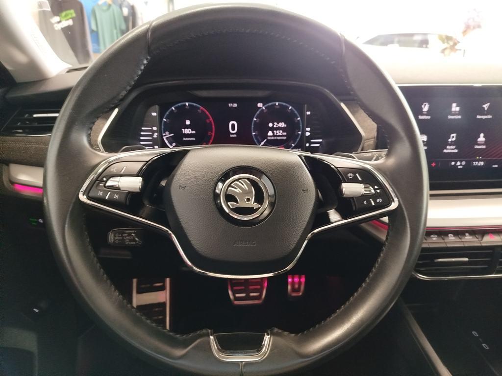 Skoda Octavia Combi 2.0 TDI Scout 4x4 DSG 147 kW (200 CV) - 13