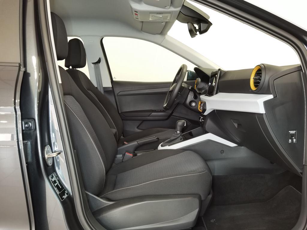 SEAT Arona 1.0 TSI Style XL DSG 85 kW (115 CV) - 4