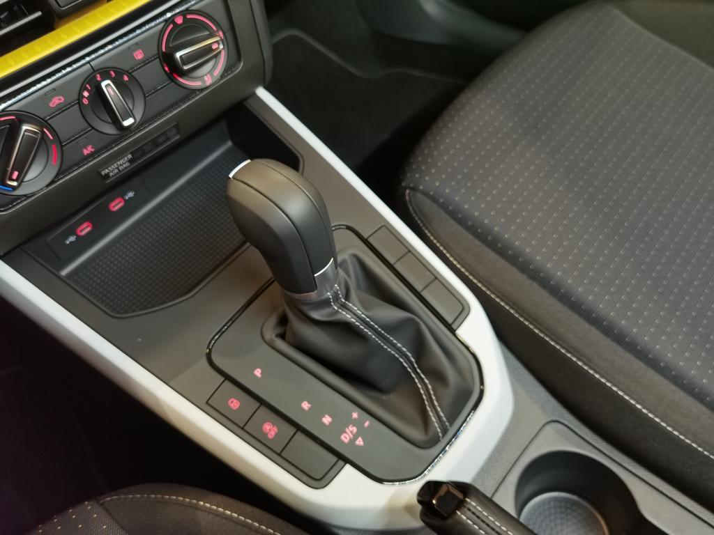 SEAT Arona 1.0 TSI Style XL DSG 85 kW (115 CV) - 8