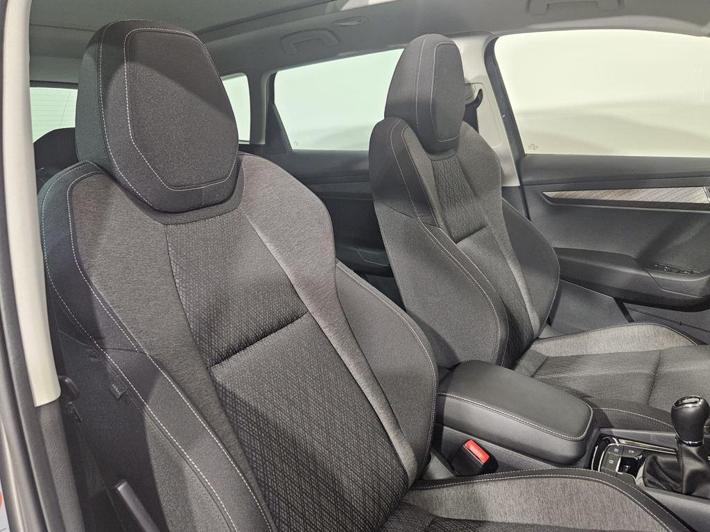 Skoda Karoq 1.5 TSI ACT Style 110 kW (150 CV) - 10