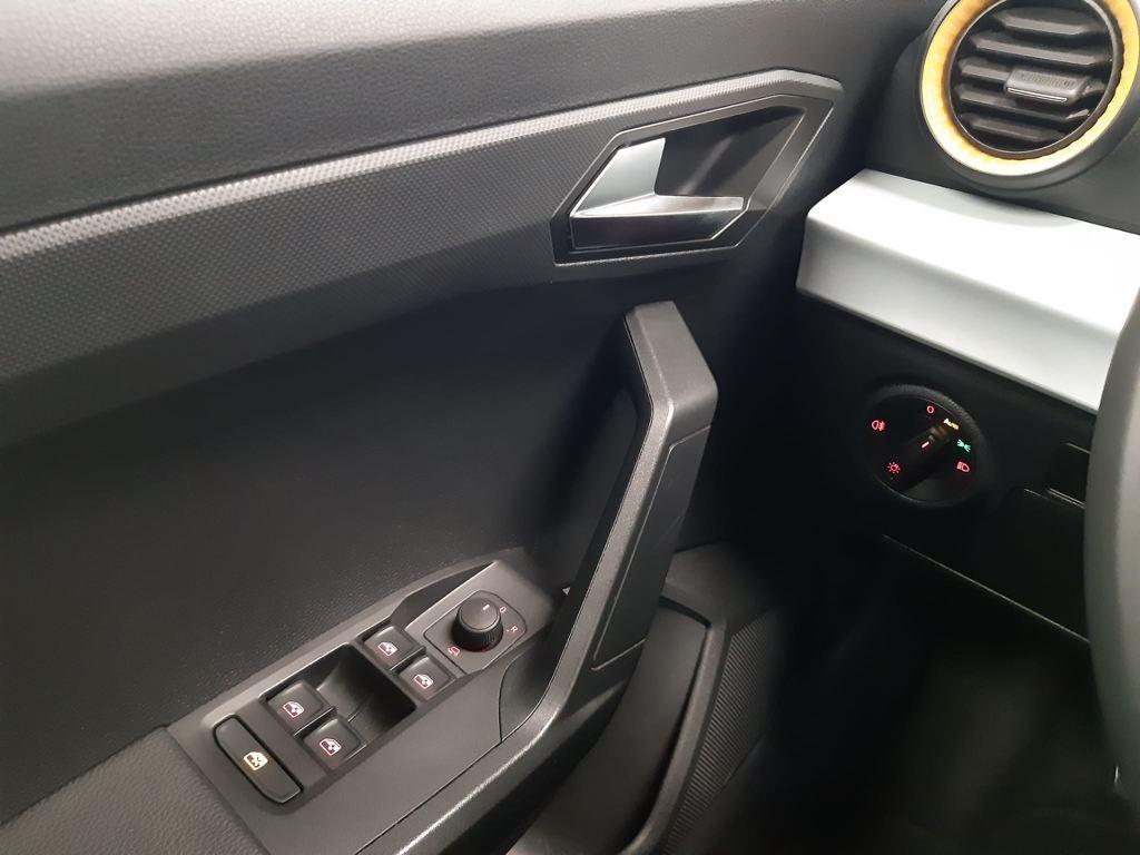 SEAT Arona 1.0 TSI Style XL 81 kW (110 CV) - 16