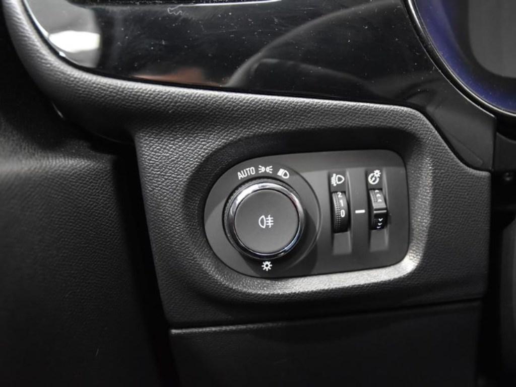 Opel Corsa 1.2 Turbo XHL Edition 74 kW (100 CV) - 16