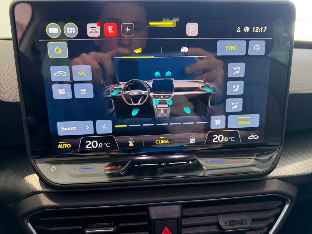 SEAT León 1.5 eTSI Style 25 Aniversario DSG 85 kW (116 CV) - 14