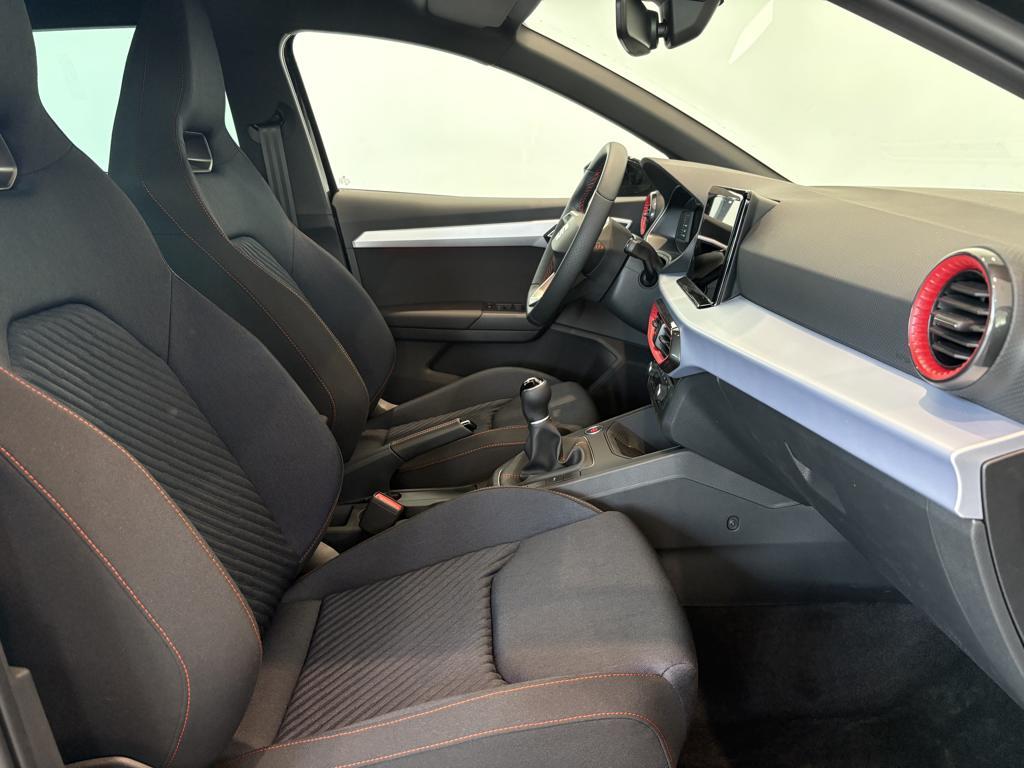 SEAT Ibiza 1.0 TSI FR Salta 85 kW (115 CV) - 4