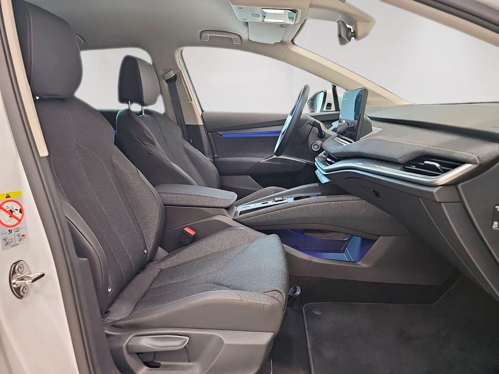 Skoda Elroq 60 63 kWh 150 kW (204 CV) - 4