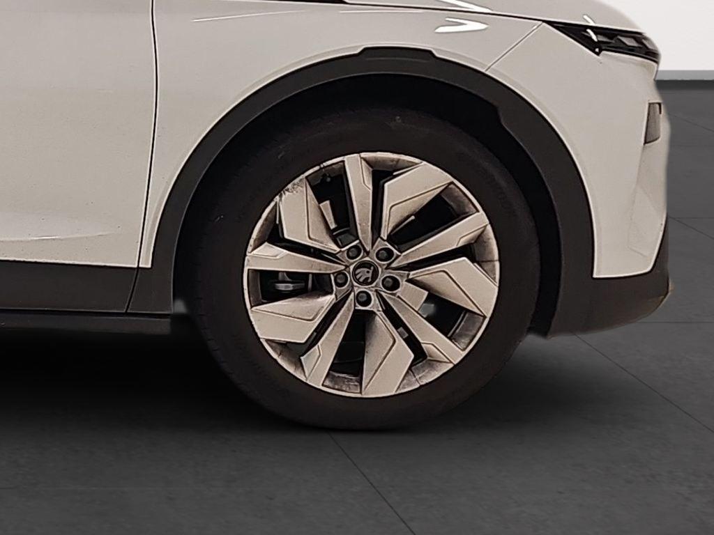 Skoda Elroq 60 63 kWh 150 kW (204 CV) - 7
