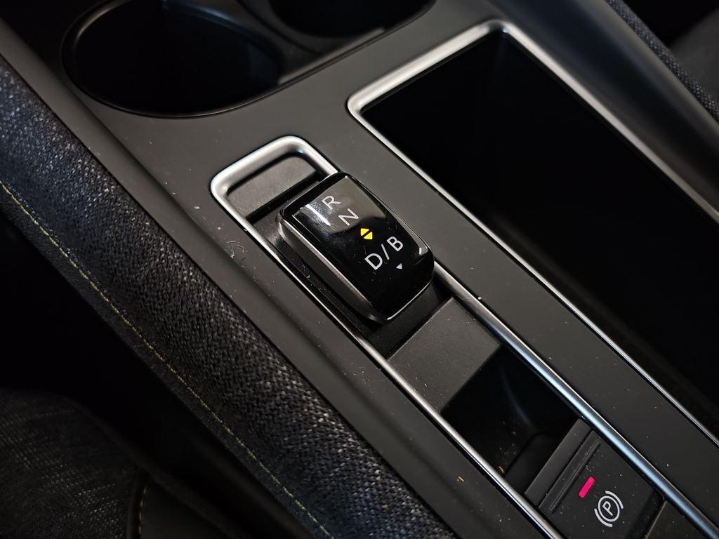 Skoda Elroq 60 63 kWh 150 kW (204 CV) - 14