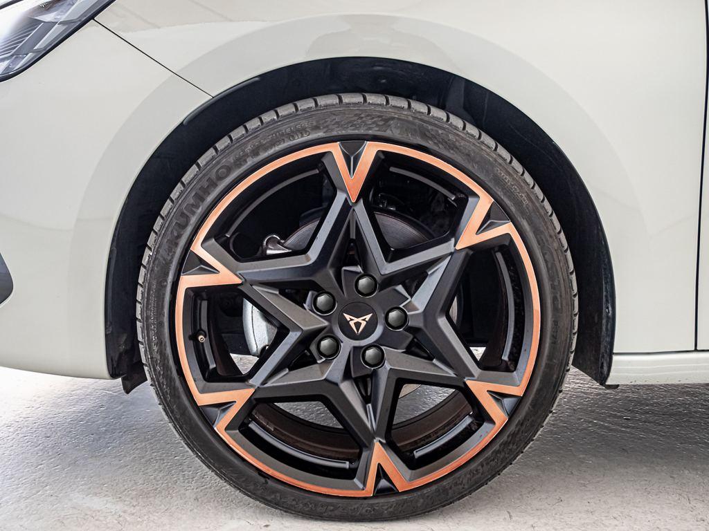 CUPRA Leon Sportstourer 1.5 eTSI DSG 110 kW (150 CV) - 7