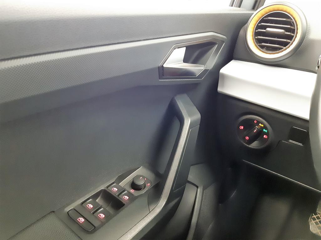 SEAT Arona 1.0 TSI Style XL 81 kW (110 CV) - 16