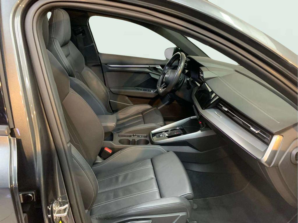 Audi A3 Sportback Black line 35 TDI 110 kW (150 CV) S tronic - 4