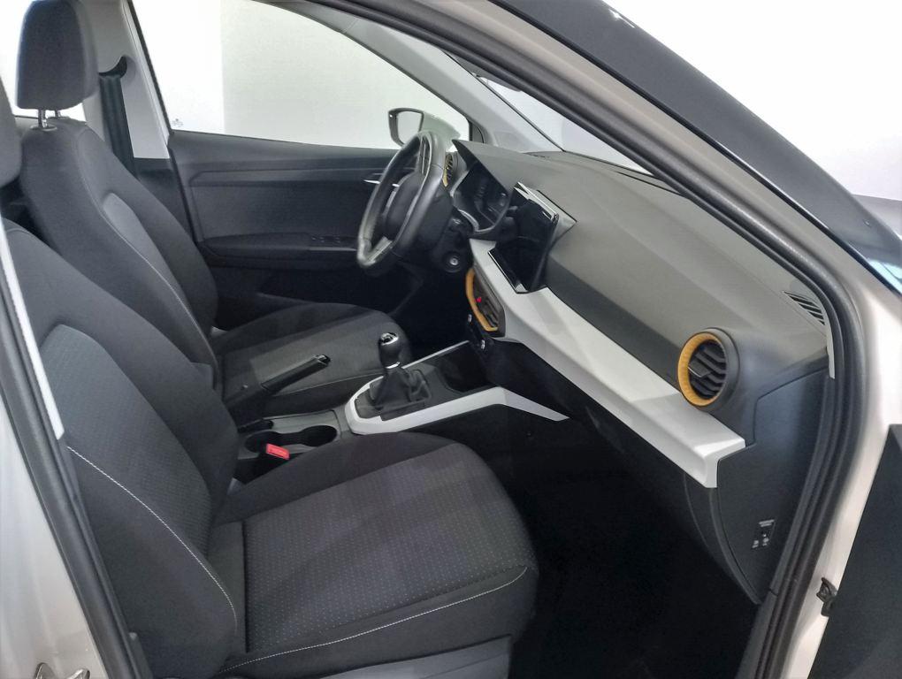 SEAT Arona 1.0 TSI Style XM 81 kW (110 CV) - 4