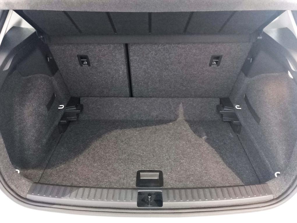 SEAT Arona 1.0 TSI Style XM 81 kW (110 CV) - 6