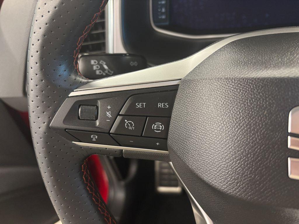 SEAT Ateca 1.5 TSI S&S FR Special Edition 110 kW (150 CV) - 10