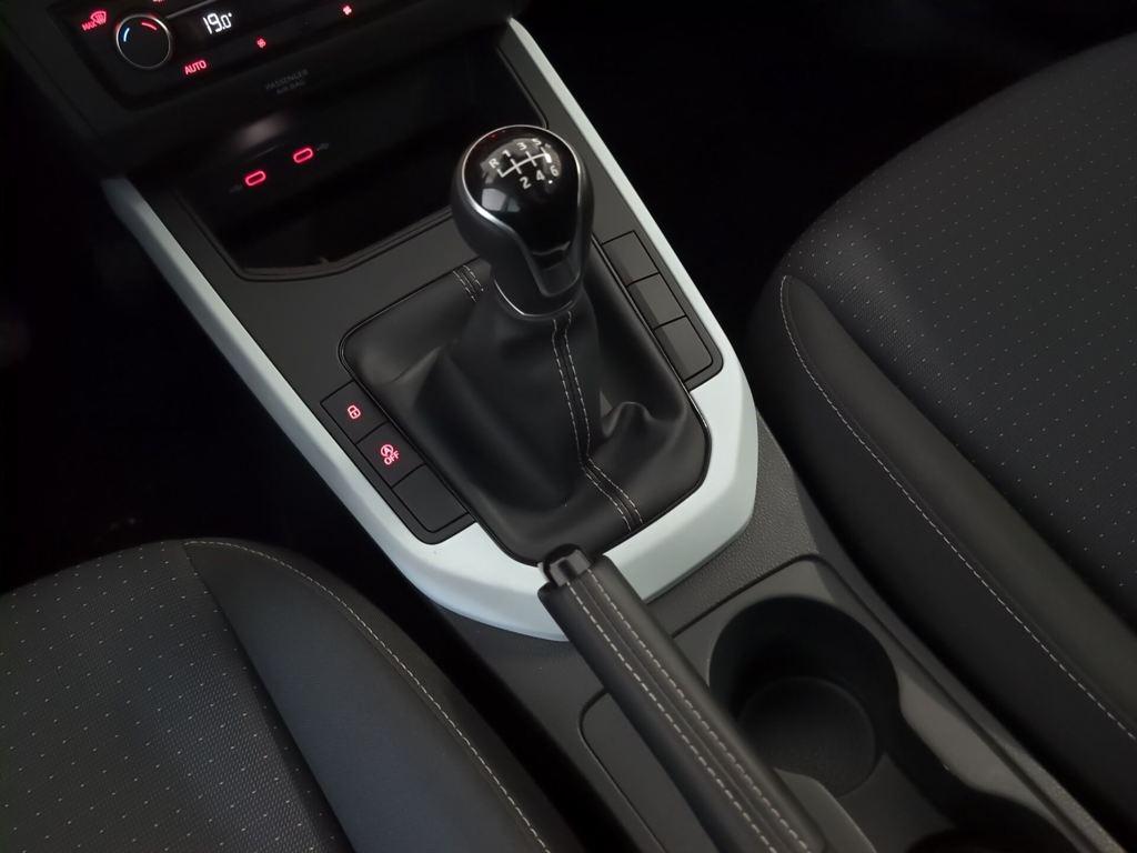 SEAT Arona 1.0 TSI Style Special Edition 85 kW (115 CV) - 9