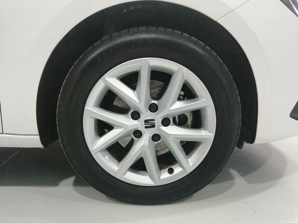 SEAT León 2.0 TDI S&S Reference Go 85 kW (115 CV) - 7