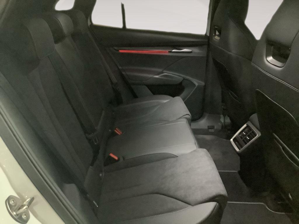 Skoda Elroq Sportline 60 63 kWh 150 kW (204 CV) - 5