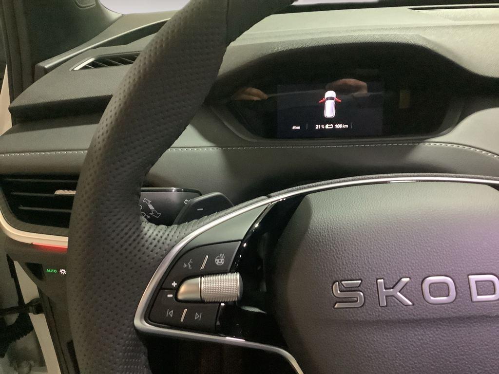 Skoda Elroq Sportline 60 63 kWh 150 kW (204 CV) - 8