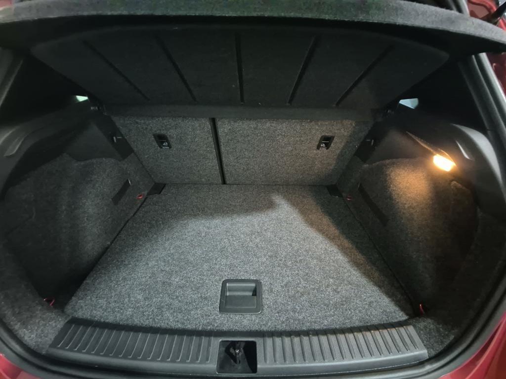 SEAT Arona 1.0 TSI Xperience XL 81 kW (110 CV) - 6